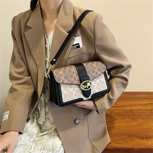 

single shoulder 2023 new high-end feeling for women's fashion niche design small square bag 55% off factory online
