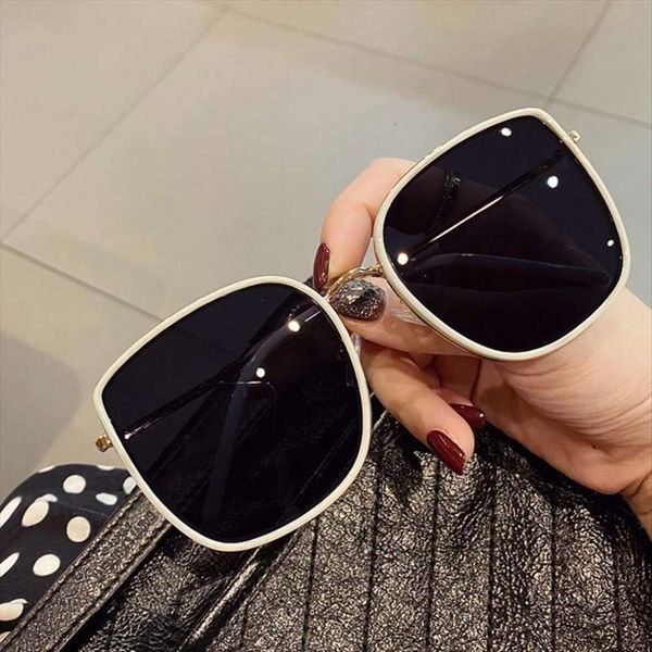 

beige sunglasses for ladies trendy large frame korean, White;black