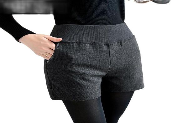 

woman ps size spring autumn high elastic waist straight thick slim shorts lady casual pocket winter oversized short pants2350355, White;black