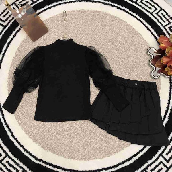 

designer girls dress suits autumn sets size 100-150 cm 2pcs pure cotton bottomed shirt and irregularly cut skirt aug30, White