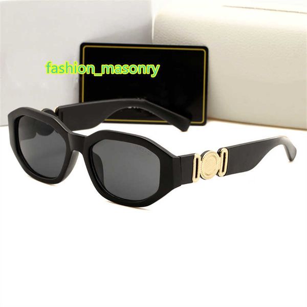 

2023 luxury sunglasses for man woman designer goggle beach sun glasses retro small frame luxury design uv400 with box, White;black