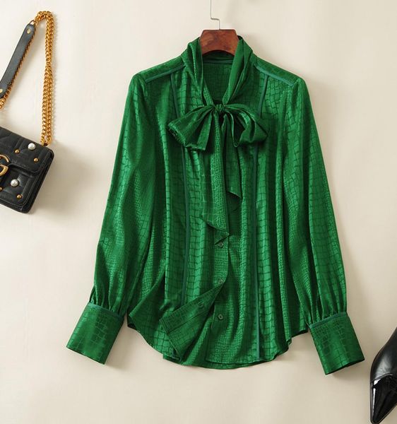 

2022 spring long sleeve round neck green solid color natural real silk ribbon tie bow singlebreasted soie blouse elegant casual s2005586, White