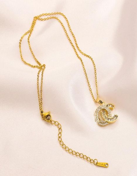 

luxury design necklace 18k gold plated brand stainless steel necklaces choker chain crystal letter pendant womens wedding jewelry 1310744, Silver