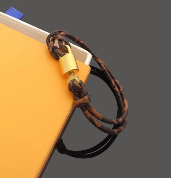 

europe america fashion style men lady women double layers print flower lock it again leather bracelet bangle with engraved v initi2589593, Black