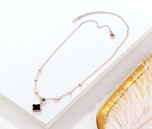 

luxury jewelry designer pendant necklaces for women titanium steel clover 18k rose gold necklace for party gift6741681, Silver