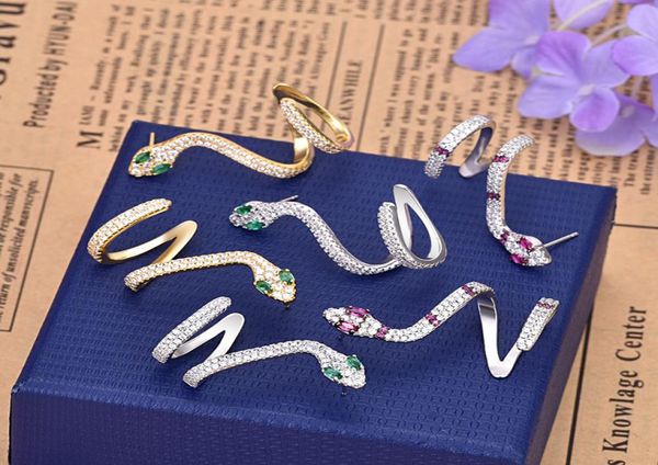 

european and american micro-inlaid zircon -shaped design golden single earrings fashion personality simple wild temperament earrings4444790
