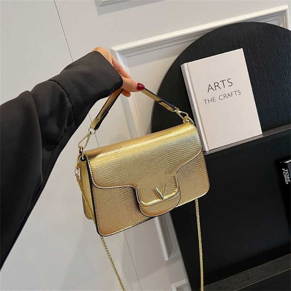 

high end fashion light luxury portable box women's 2023 new french niche single shoulder crossbody small square bag trend 50% off whole