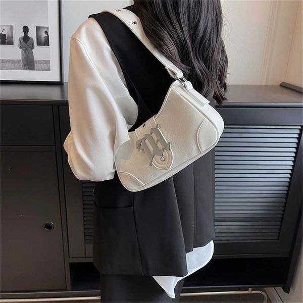 

french niche small summer 2023 new high-end texture crossbody bag women's one shoulder underarm handbag 50% off outlet store