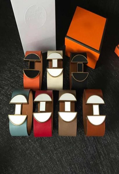 

letter semicircle black and white oil drop wide face leather bracelet women039s plain leather bracelet5507374, Golden;silver