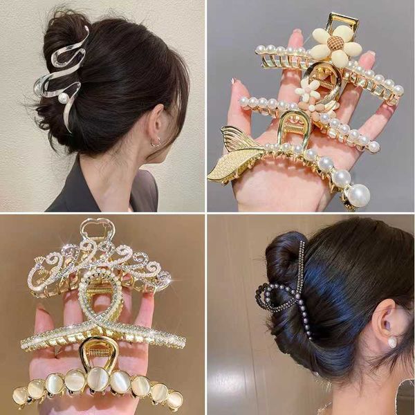 

south korean internet celebrity clip headwear metal large clip pearl hair clip hair accessory back spoon temperament shark clip hair clip, Slivery;white