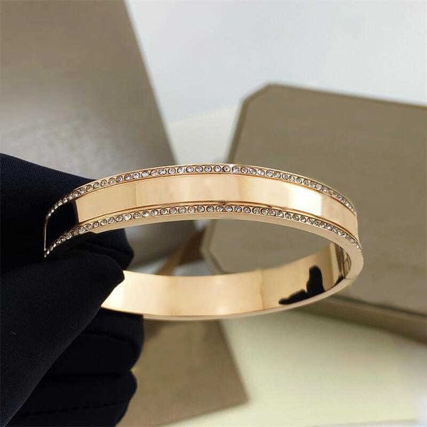 

designer bracele vcat pendant fashion luxury jewelry diamond gold necklace ring accessories clover womennew baojia embossed 3d printing brac, Silver