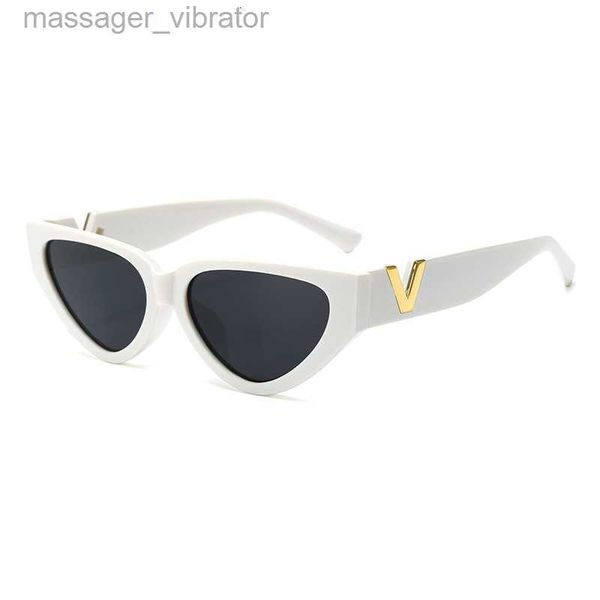 

Narrow 2023 New Cat's Eye Edge Zebra Sunglasses Personalized Walk Show Street Photo Sunglasses V-shaped Glasses CW6P B2RD