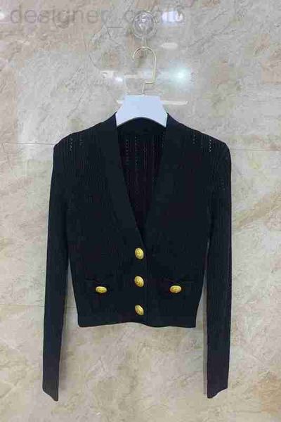 

womens knits & tees designer contrast v-neck knitted shirt for women in the summer of a new style temperament celebrities. loose and slim lo, White