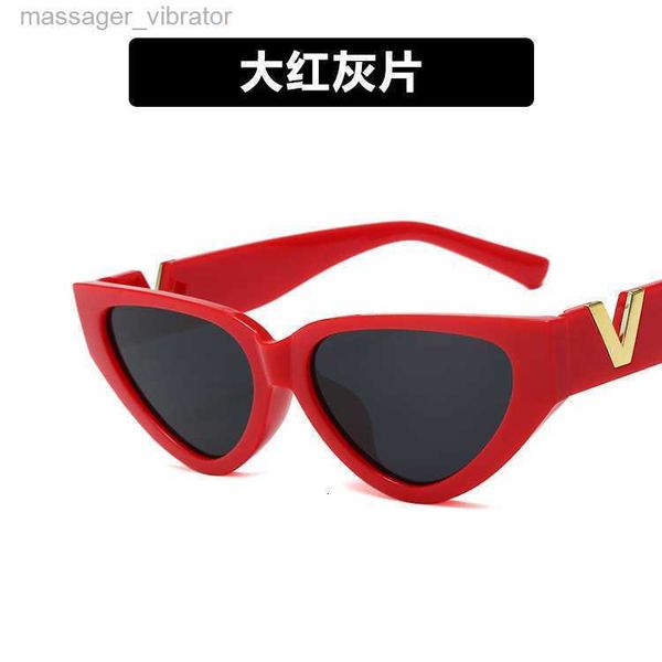 

stripe black panda and white v triangle cat eye sunglasses 2023 new sunglasses show small frame sunglasses qoq2 p1wy, White;black