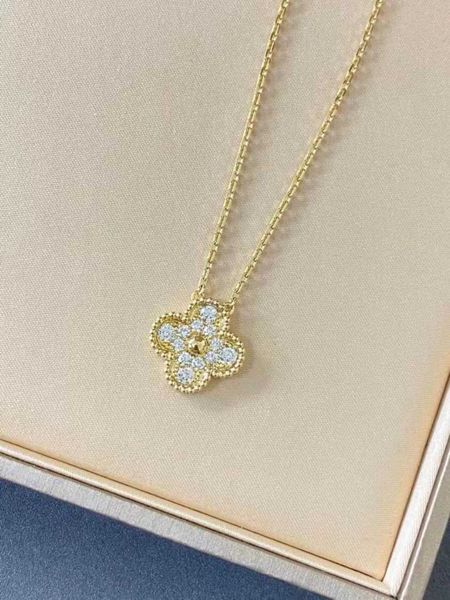 

Designer Four-leaf clover Necklace Luxury Top V Golden Women's Thickened 18K Rose Gold Full Diamond Temperament Simple Chain Pendant Van Clee Accessories Jewelry