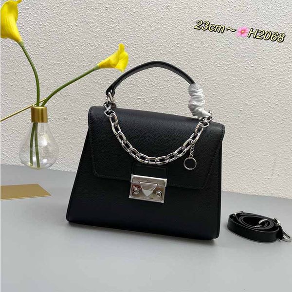 

handbag luxury designer tote bag leather purse for women shoulder crossbody bag exquisite workmanship vintage wallet silver chain trim totes