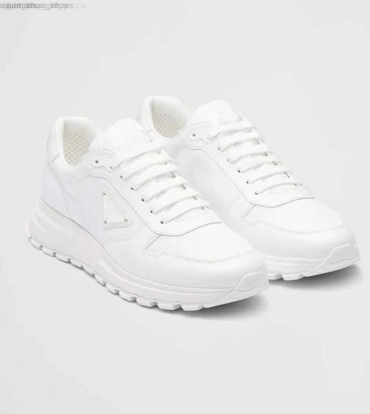 

famous brand perfect prax 01 men sneaker shoes brushed leather trainers man technical rubber re-nylon white black runner sports lug sole cas