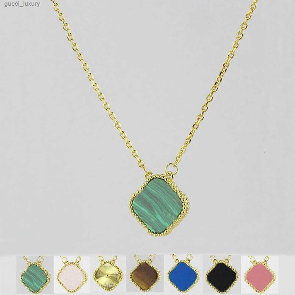 

designer jewelry four leaf clover necklace set pendant necklaces bracelet stud earring gold silver mother of pearl green flower necklace lin
