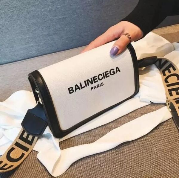 

fashion design pu leather crossbody bags for women luxury korean version simple shoulder bag female purse and handbag, Black;red