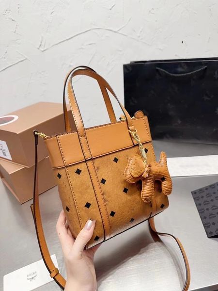 

2023 new basket mini shopping bag women's tote bag crossbody bag underarm mini tote purse