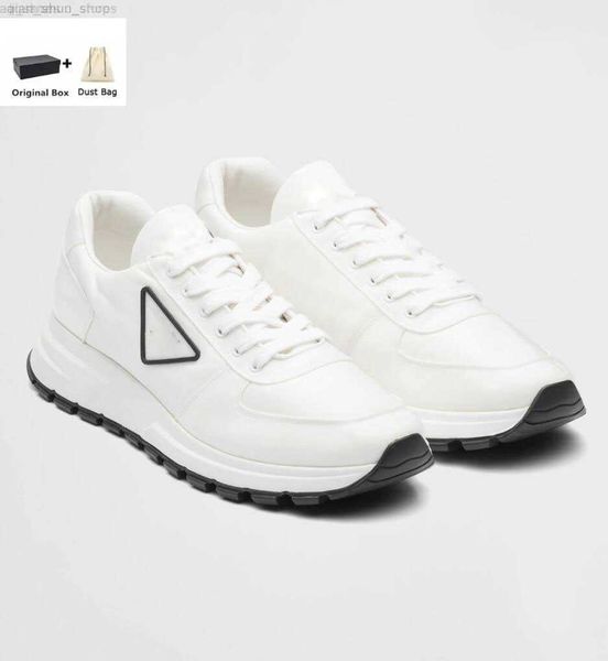 

casual-style runner prax 01 sports shoes low men rubber sole triangle sneakers fabric patent leather men's wholesale discount trainer, Black