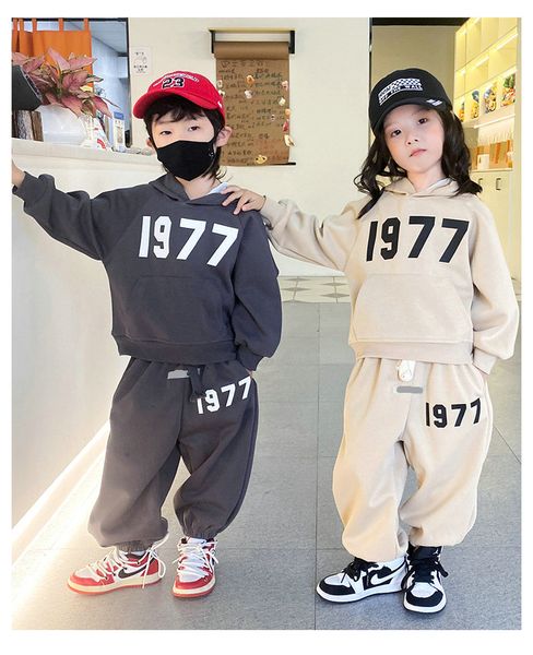 

Autumn Clothing Set for Kids: Toddler Boys & Girls Sport Suit (90-150), Gray