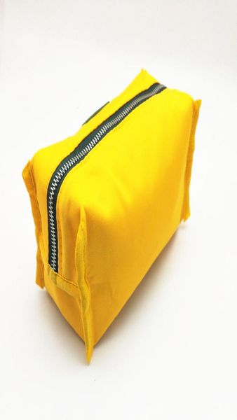 

new cosmetic bags coated canvas toiletry bag purses toiletry kits make up bag clutch pouch with handle9839030