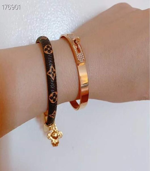 

fashion new lady bracelet jewelry leather bracelet 2020new04470068, Silver