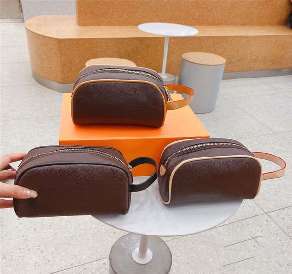 

designer cosmetic bags for women makeup traveling toilet clutch bag make up female large capacity wash toiletry pouch3662508