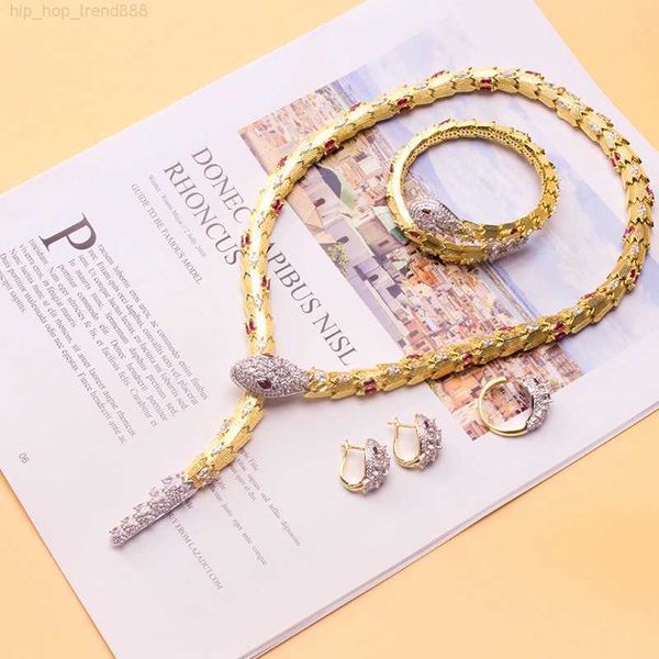 

luxury fashion lady brass diamond zircon red/green eyes snake serpent 18k plated gold necklaces chokers bangle earrings rings jewelry sets, Black