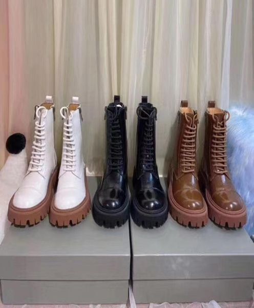 

2020 women designers tractor strike laceup boot and platform shoes black brown white combat boot winter shoes with box016307878