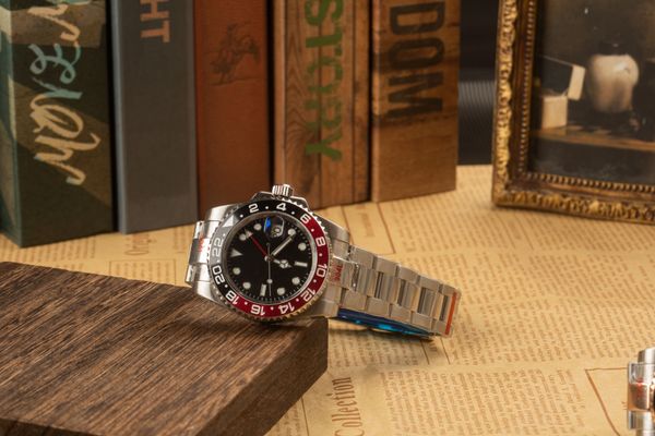 

new 2813 mechanical automatic movement men's stainless steel fashion men's watch sports self winding watch men's watch luxury, Slivery;brown