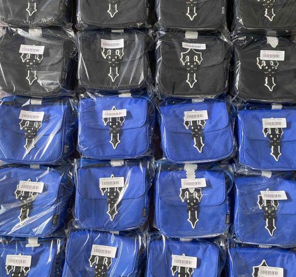 

2022 new trapstar bag fion shoulder bags that female couple cross letter trend messenger card holder nylon handbags messenger bag 8695672
