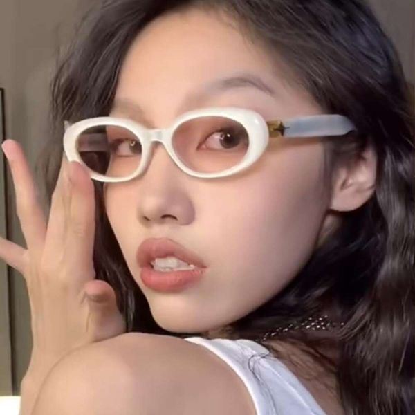 

star oval jennie sunglasses korean anti ultraviolet, White;black
