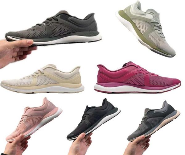 

new running shoes 2023 new couple mesh breathable and comfortable sneakers versatile casual basketball shoes2664934