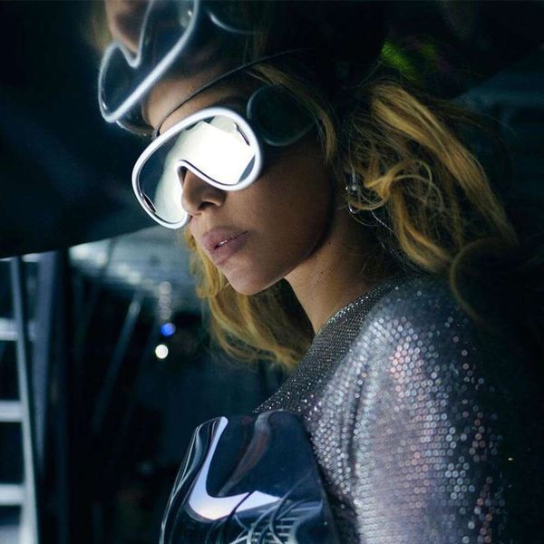 

fashion looking conjoined frame sunglasses womens sports windproof mens wholesale, White;black