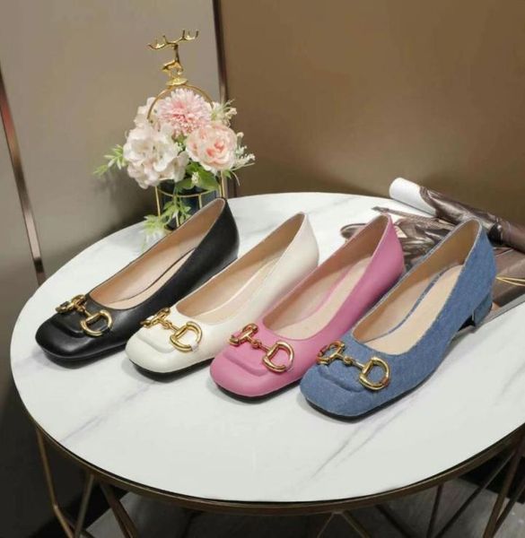 

2021 summer beach women shoes fashion 100 leather flat belt buckle casual sandals lady metal cowhide letter work dress shoe black6141231, Black