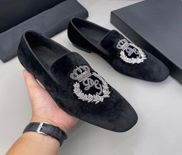

2021 ss designer men039s shoes fashion velvet luxury and comfortable casual brand formal shoelace shoe box2451964, Red;white