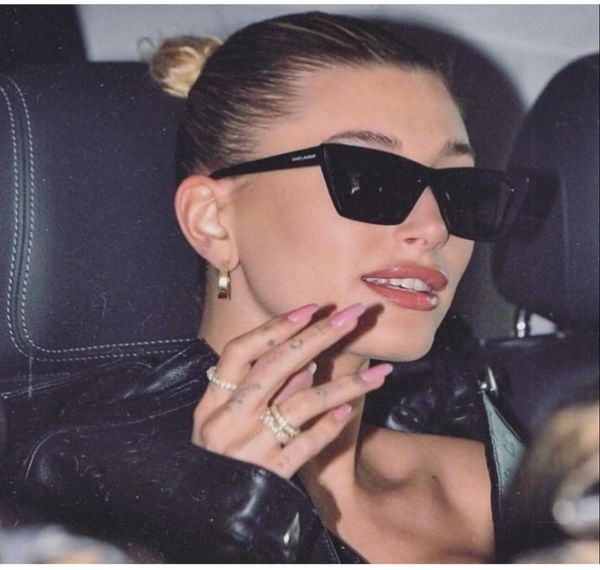 

2021 chaohaili glasses hailey same popular cat039s eye personality foreign style sunglasses female sl2762251441, White;black