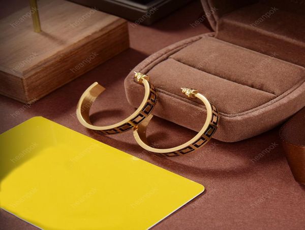 

2022 gold hoop earrings designers fashion letters studs earrings for women lovers gift luxury jewelry brands earring f box 22011006024457, Silver