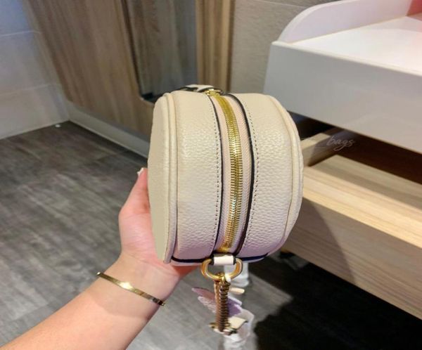 

2021 luxurys designers women totes vintage circular ladys bag chains shopping shell coin purses clutch hobo handbags fashion satch7863162, Red;black