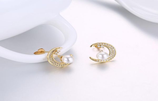 

2017 new lady gold earrings romantic moon pearl earrings ladies fashion zircon party earrings jewelry4924808, Golden;silver