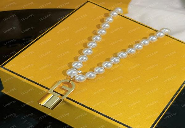 

necklace designer in pendant lock necklaces for women luxurys designers pearl f necklaces fashion jewelry party gift d2112162z4336659, Silver