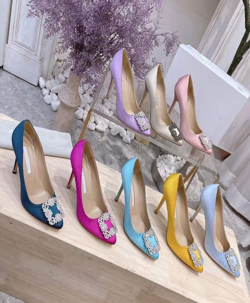 

rhinestone crystalembellished buckle stain pumps shoes 10cm satin women039s luxury designers dress shoe evening highheeled bo1767092, Black