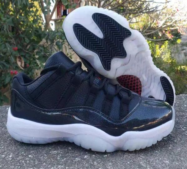 

11 low 7210 outdoor shoes pure violet 11s black gym redwhitesail men womens sports 3 og fire red 3s cardinal red basketball sne3853156