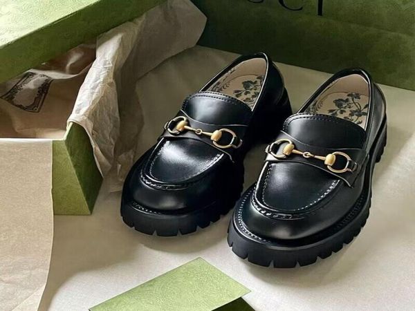 

luxury embroidered horsebit loafer shoes for women calfskin leathers back bee designer lug sole shoes outdoor sneakers slip on wi2027331, Black