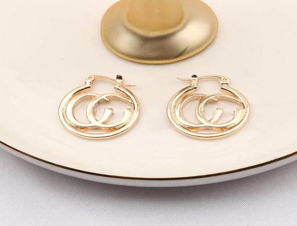 

charm womens 18k gold plated earring ear stud cuff luxury brand designers letter geometric exaggerate classic wedding party jewerl8696702, Golden;silver