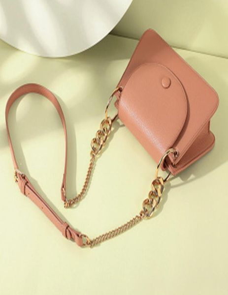 

trendy allmatch messenger handbag fashionable net celebrity niche design chain shoulder bag easy to carry in autumn winter lig9998600, Black;red