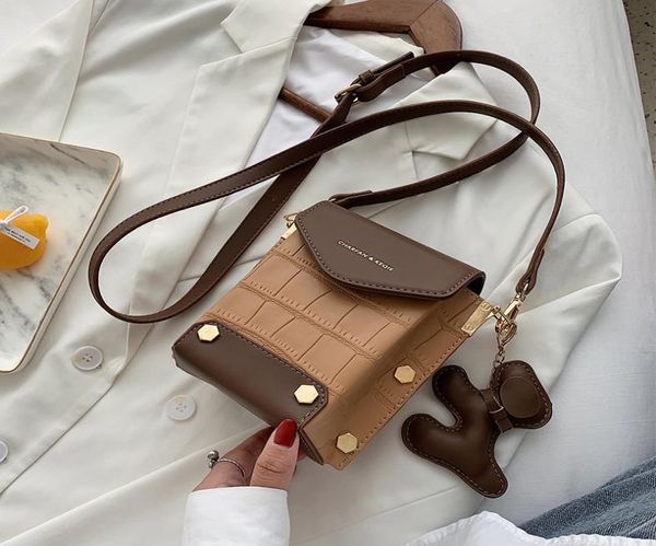 

sfrench small women039s 2020 luxurys new messenger versatile one shoulder mobile phone bag6085946