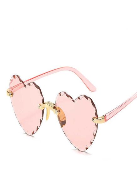 

2021 wholale rimls heart shaped glass sunglass for women014054052, White;black